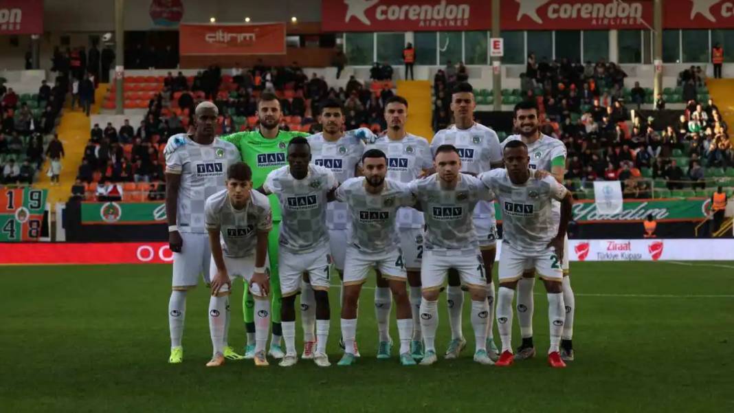 Alanyaspor Kaderini Değiştirecek Haftalar! 1